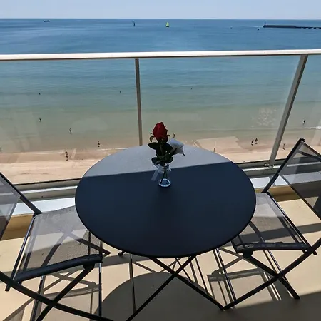 Apartment Cozy With Sea View Les Sables-d'Olonne