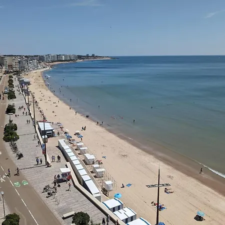 Apartment Cozy With Sea View Les Sables-d'Olonne